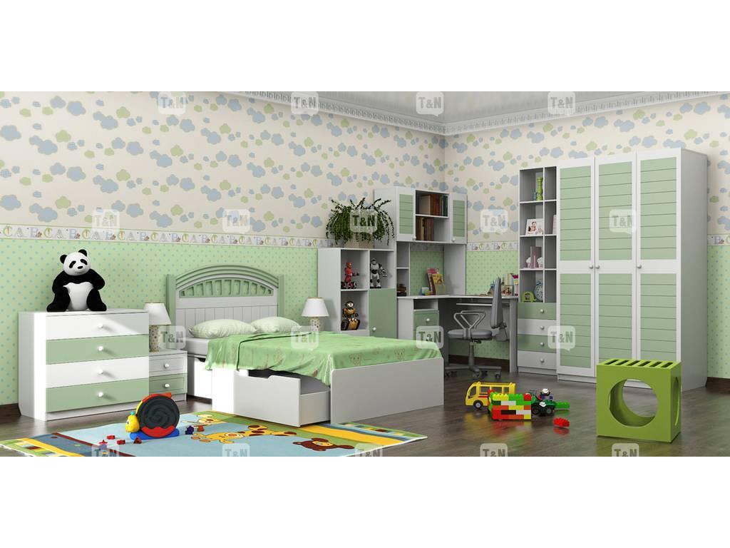 детская комната классика  Michael Tomyniki  белый, розовый, зеленый, беж